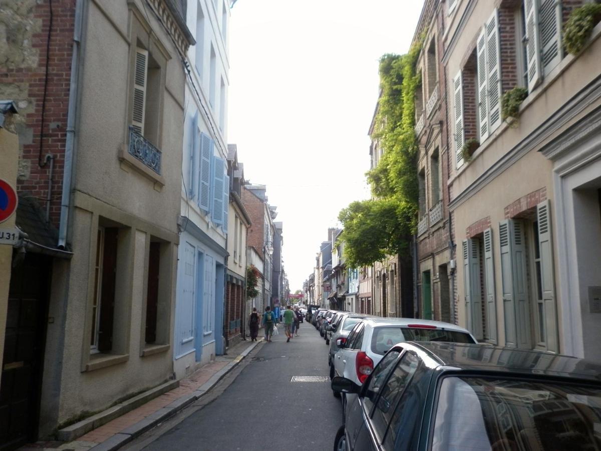 Gite Les Grenouilles Honfleur Exterior foto